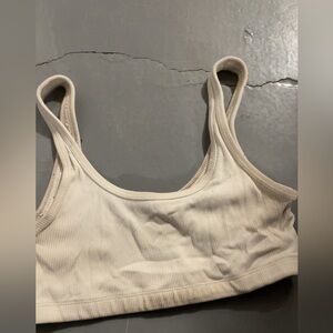 Aritizia TNA action Women's Cream Ribbed Bralette Size Small